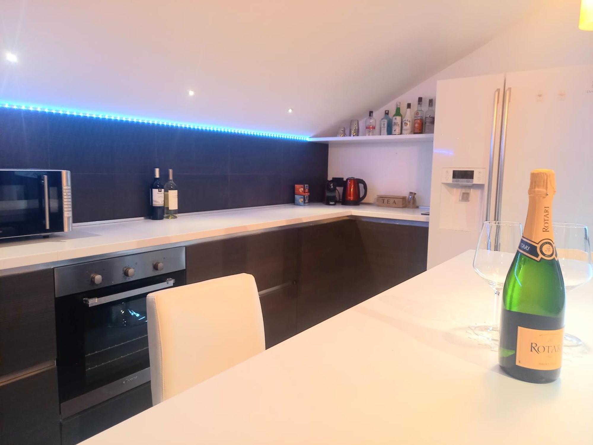 Casa Diletta Luxury Apartment Cavedine Exterior photo